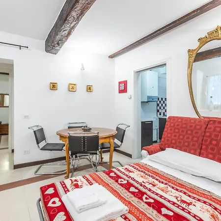 Apartment Pietralata, By Short Holidays Bologna